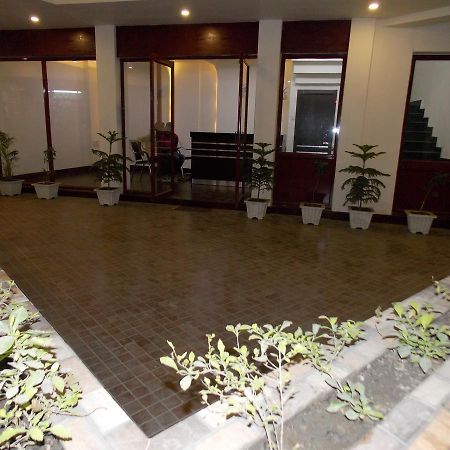 Nutan Hotel Balrampur Exterior photo